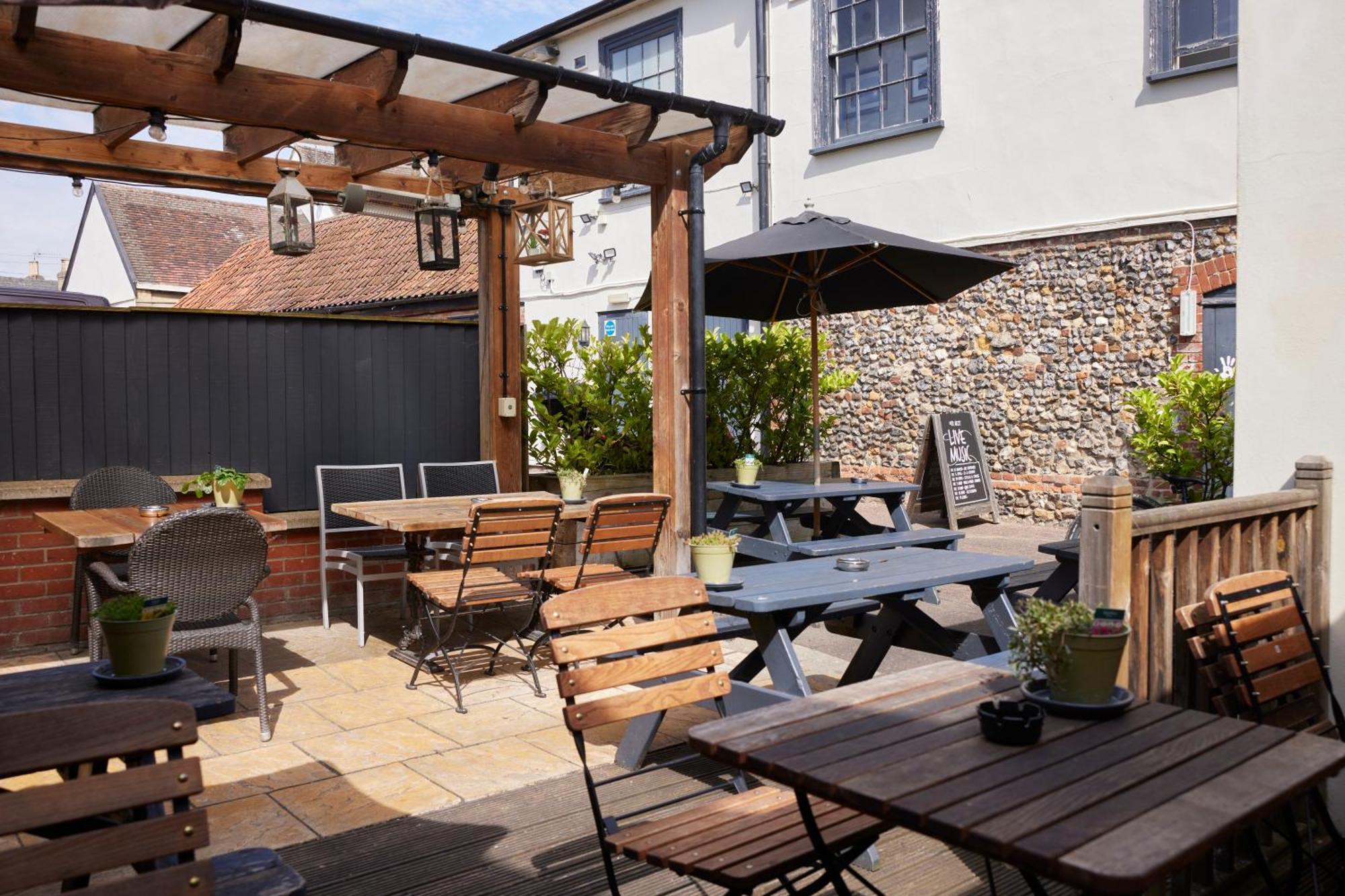 The Bushel By Greene King Inns Bury St. Edmunds Esterno foto
