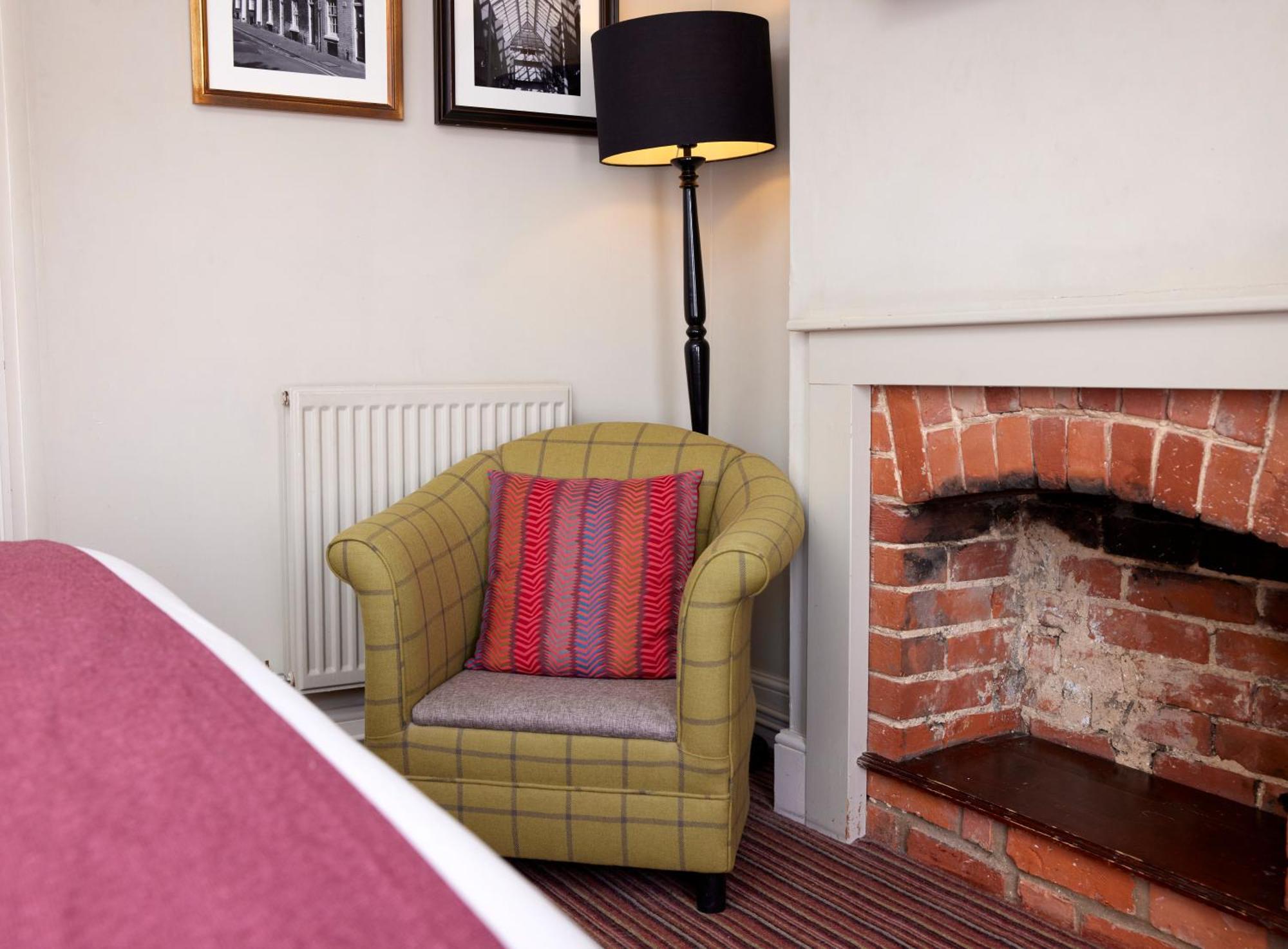The Bushel By Greene King Inns Bury St. Edmunds Esterno foto